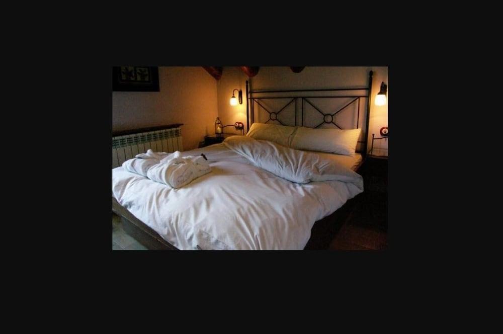 Hotel Rural El Mirador De Los Pirineos Santa Cruz de la Serós Εξωτερικό φωτογραφία