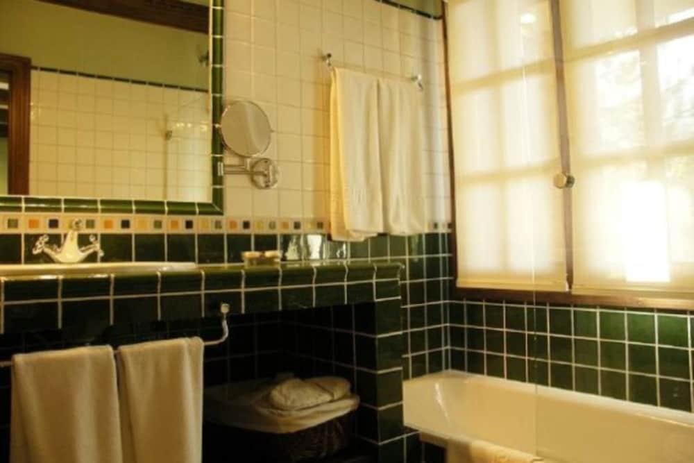 Hotel Rural El Mirador De Los Pirineos Santa Cruz de la Serós Εξωτερικό φωτογραφία