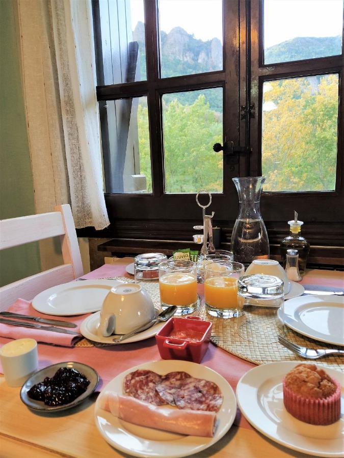 Hotel Rural El Mirador De Los Pirineos Santa Cruz de la Serós Εξωτερικό φωτογραφία