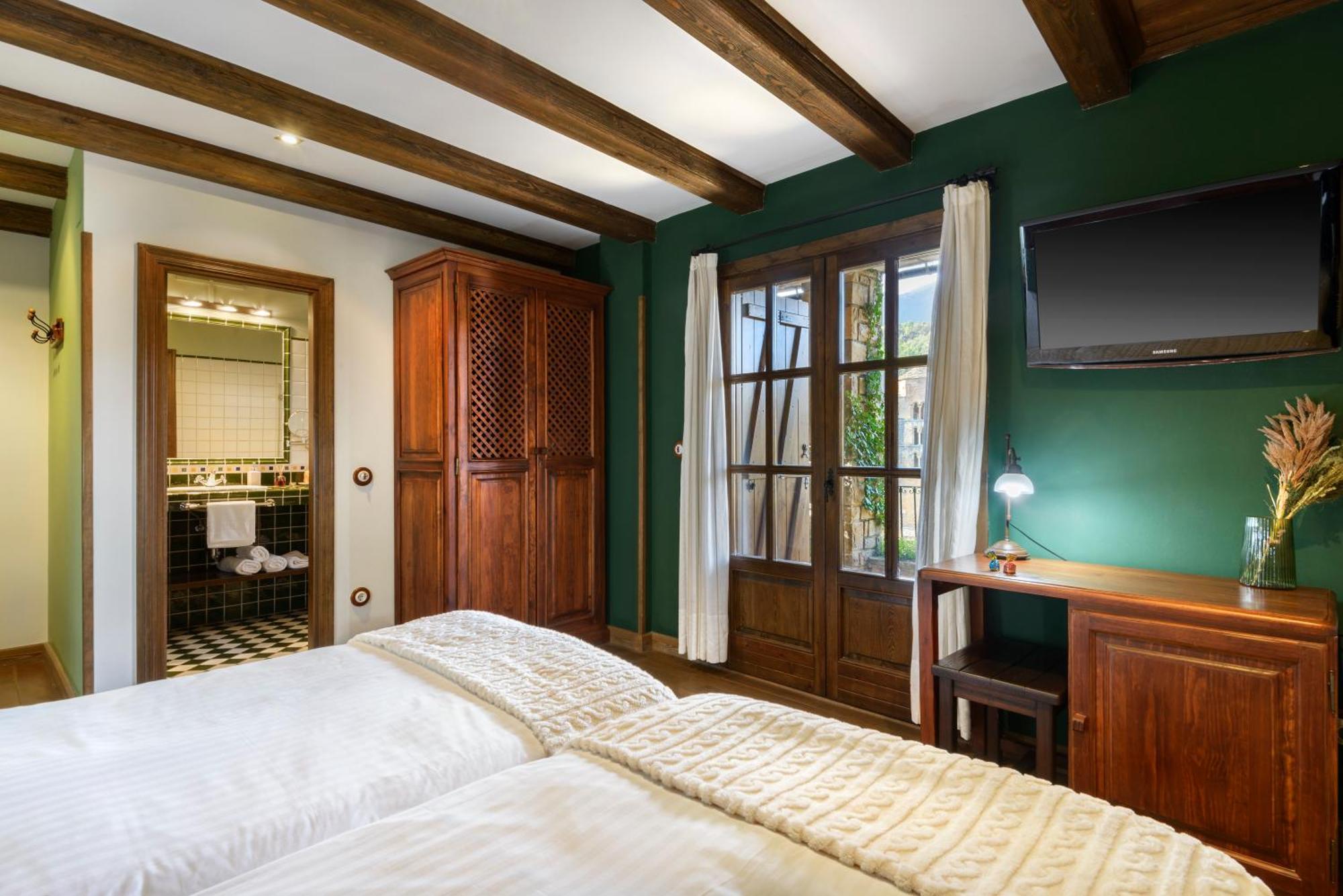 Hotel Rural El Mirador De Los Pirineos Santa Cruz de la Serós Εξωτερικό φωτογραφία